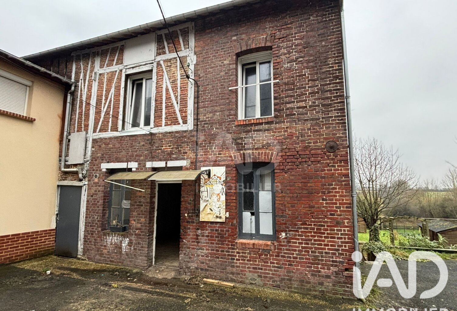 Vente Immeuble 150 m&sup2; — photo 1