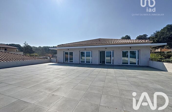 Vente Appartement 4 pièces — photo 2