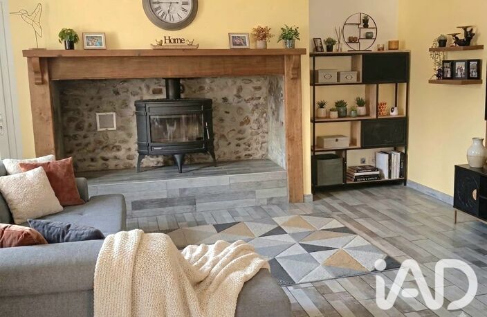 Vente Maison/villa 8 pièces — photo 3