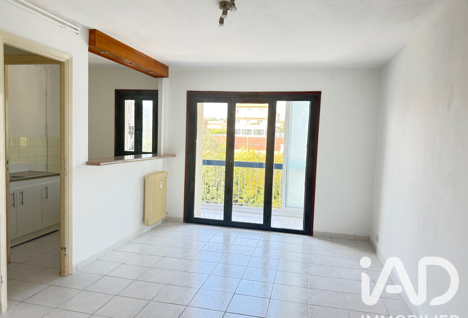 Vente Studio 1 pièce — photo 1