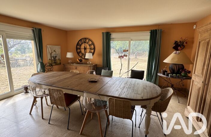 Vente Maison/villa 8 pièces — photo 2