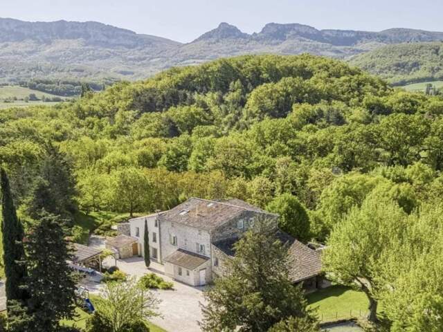 Vente Mas 24 pièces — photo du bien