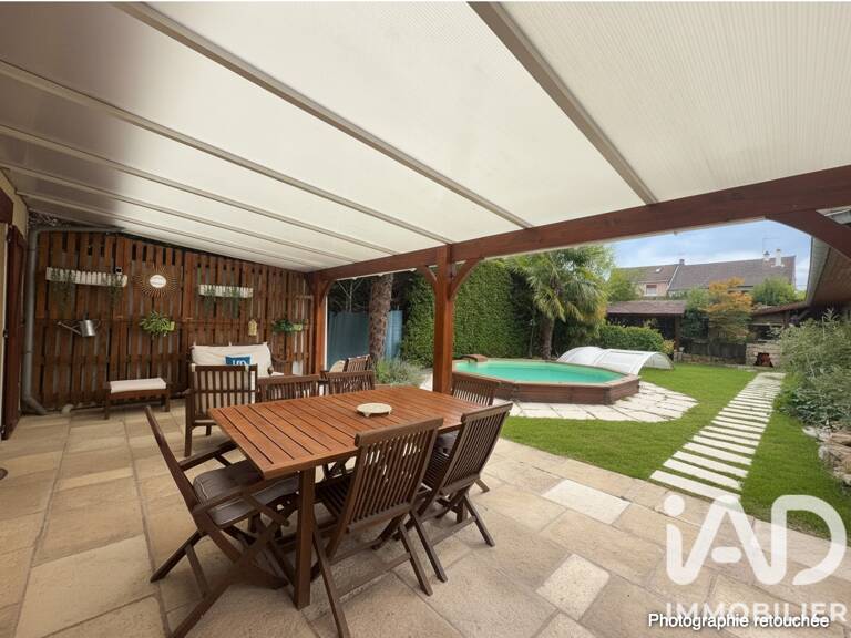 Vente Maison/villa 8 pièces — photo 1