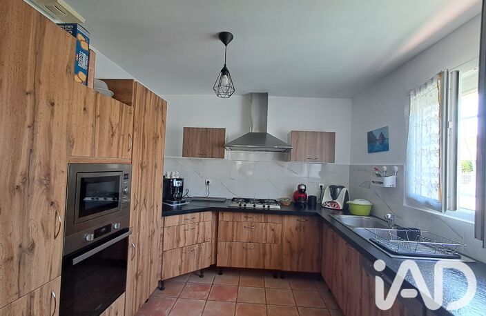 Vente Maison/villa 4 pièces — photo 2