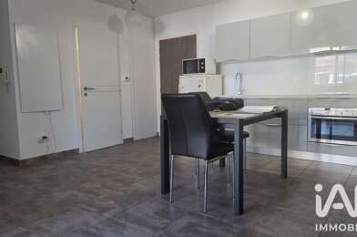 Appartement 3 pièces 243000 €