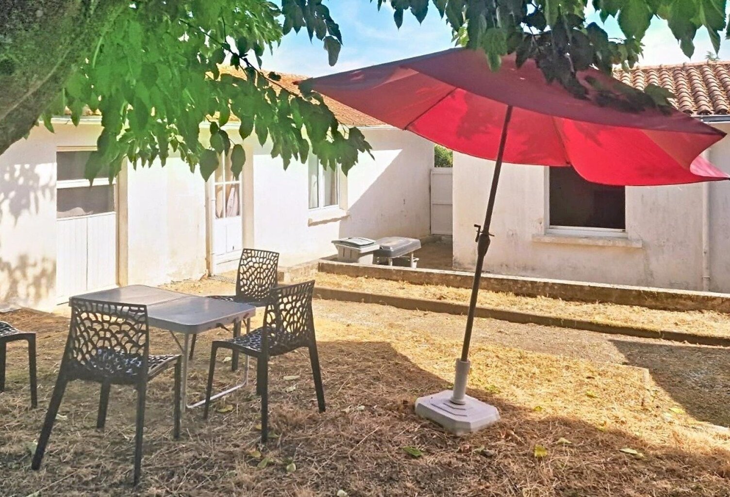 Ensemble de deux biens immobillier — photo 1