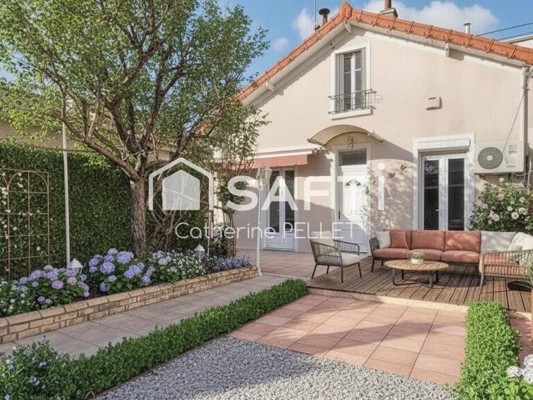 Maison familiale avec jardin, garage et sous-sol aménagé — photo 1