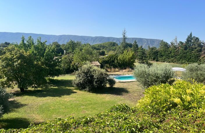Propriété d'exception avec deux maisons  Terrain arboré d'1 hectare avec piscine — photo 4
