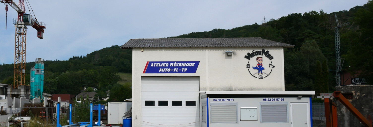 Local industriel  255 m² à louer à Nonglard (74330)