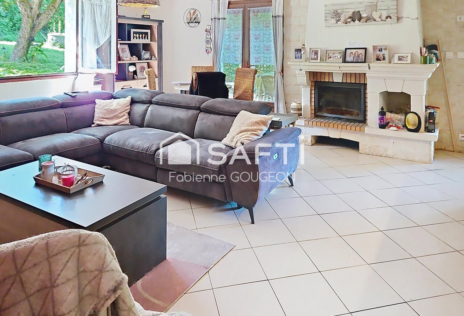 Maison familiale de 214 m² env sur 2090 m² env  de terrain , 4 chambres — photo 1