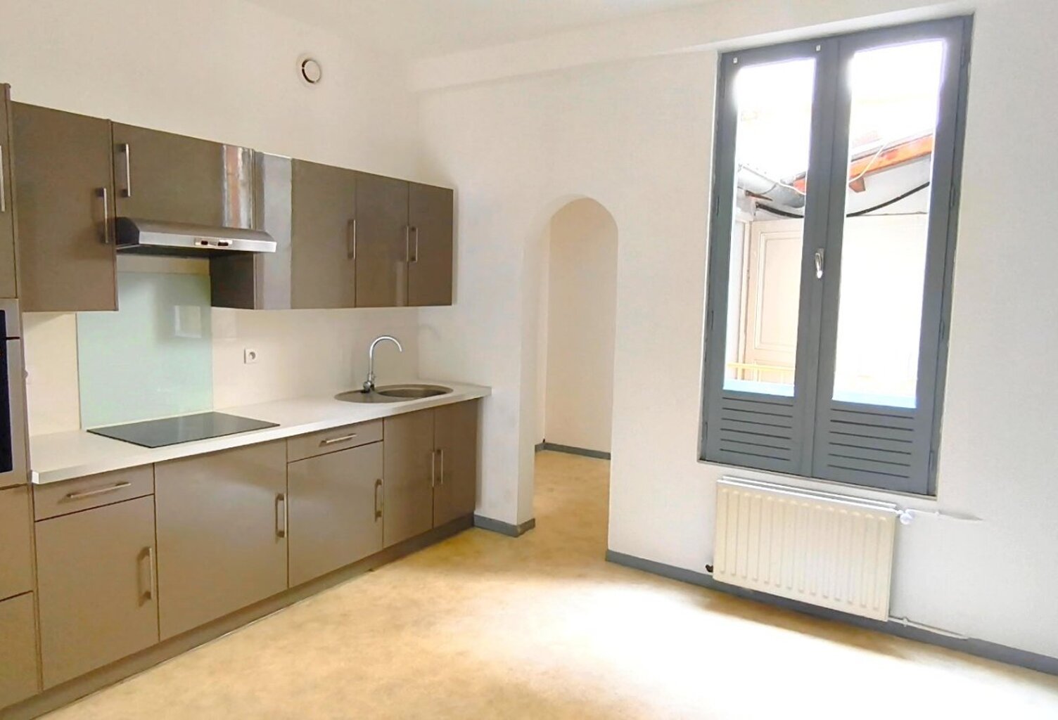 34500 Béziers-t3 60m2-Champ de mars — photo 1