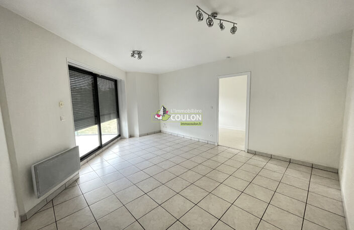 CARREFOUR EUROPE/COLLEGE TEILHARD DE CHARDIN — photo 2