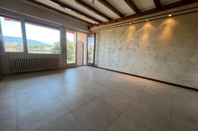 Appartement 3 pièces 1810 €