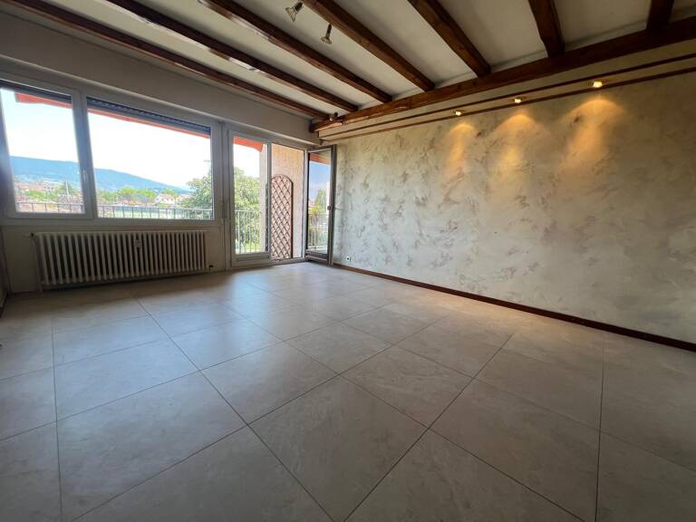 T3 proche douane — photo 1