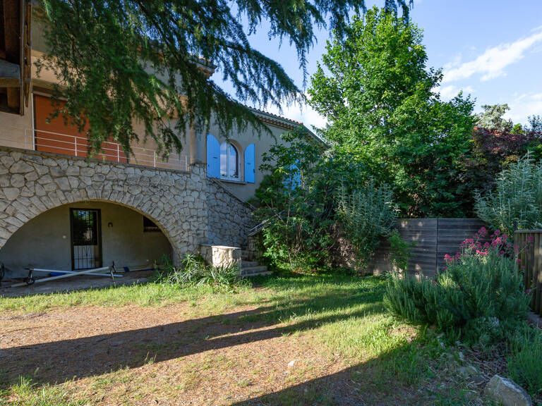 Maison de 2 logements : 1T3 et 1T6 avec piscine et garage sur 1675 m2 de terrain, 26100 ROMANS SUR ISERE — photo 1