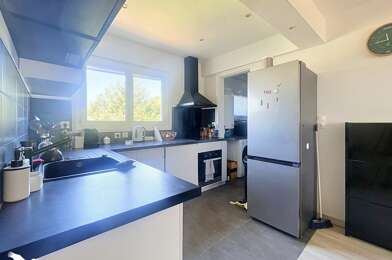 Appartement 4 pièces 234300 €