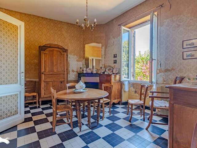 Maison de ville de 5 pièces principales — photo du bien