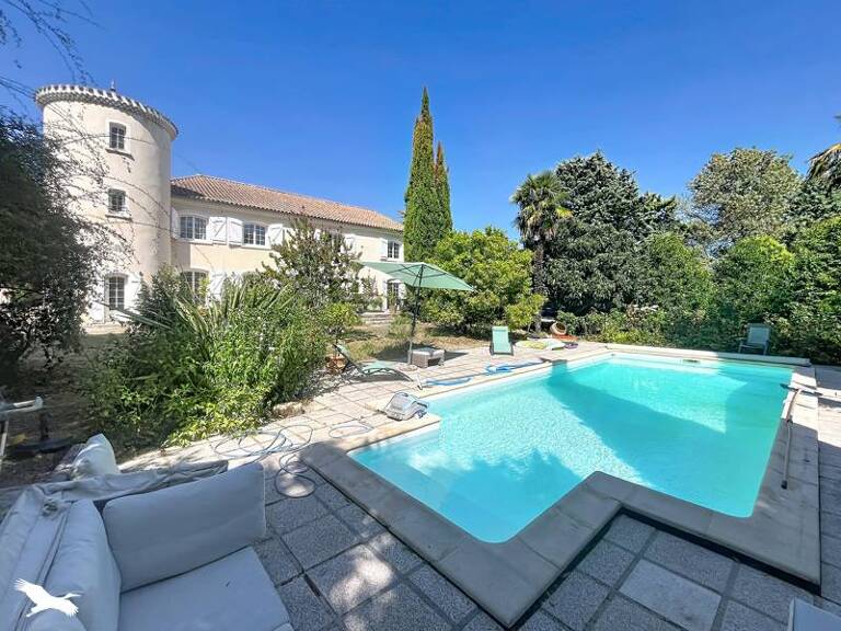 Maison en pierre de 8 pièces principales — photo 1