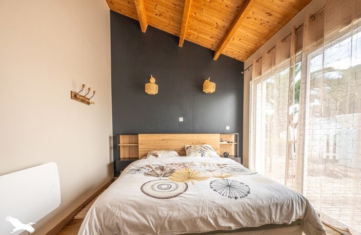Vente maison 4 pièces 93 m² Saint-Pierre-la-Noue (17700) — photo 5