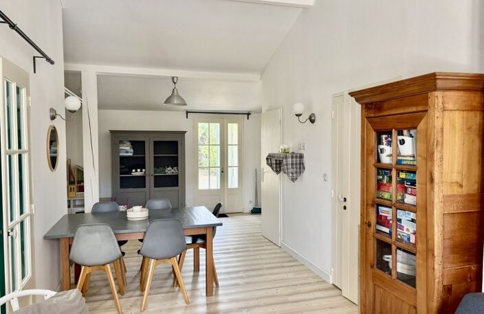 Maison en pierre de 9 pièces principales — photo 3