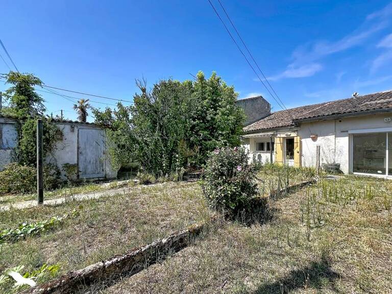 Maison en pierre de 4 pièces principales — photo 1