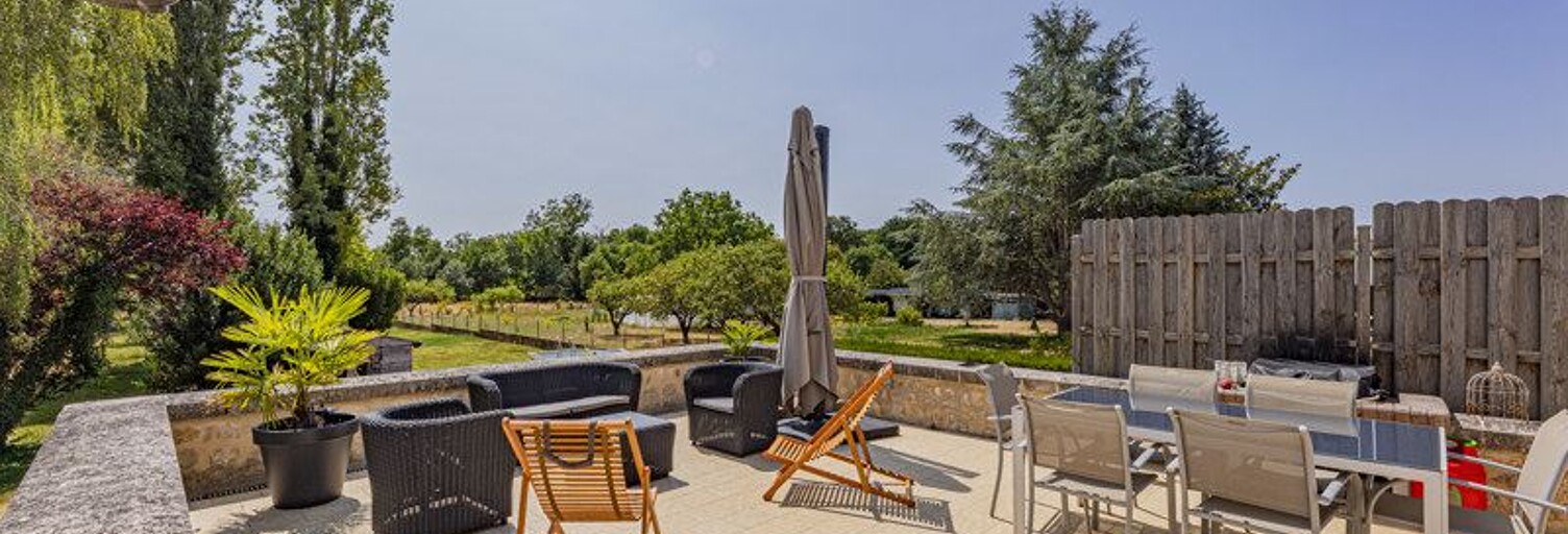 Maison 5 Pièces 107 m² à vendre à Beaumont-en-Véron (37420)