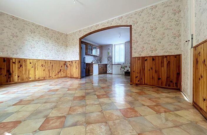 Vente maison 6 pièces 170 m² Civray (18290) — photo 4