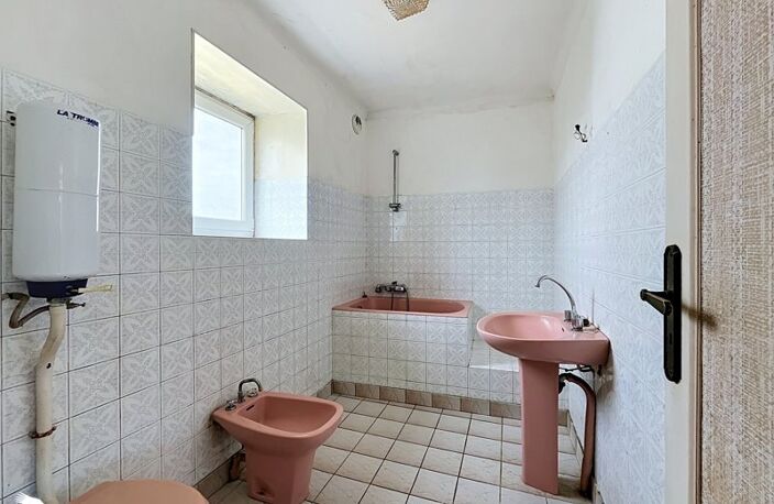 Maison en pierre de 4 pièces principales — photo 5