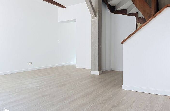 Maison de ville de 4 pièces principales — photo 2