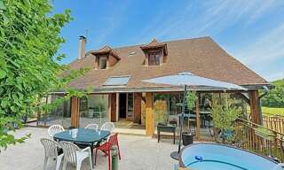 Maison 7 Pièces 173 m² à vendre à Hautefort (24390)