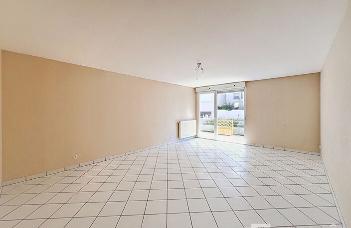 Appartement Voiron 4 pièce(s) 100.4 m2 — photo 2