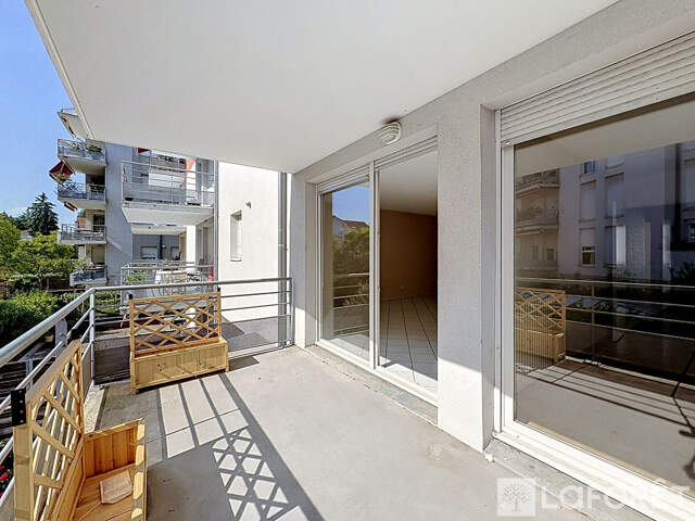 Appartement Voiron 4 pièce(s) 100.4 m2 — photo du bien