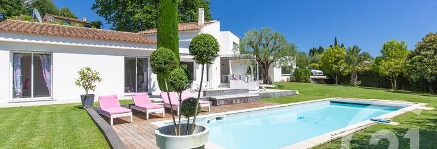 Maison 6 Pièces 193 m² à vendre à Mougins (06250)