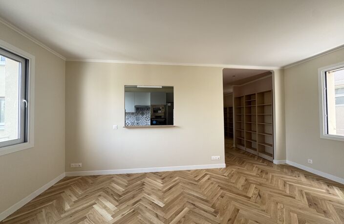 3 PIÈCES 71 M² – ENTIEREMENT RÉNOVÉ – VUES DÉGAGÉES — photo 5