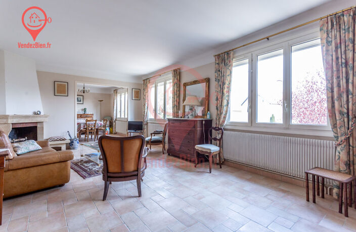 Département Cher 18 - à St Doulchard, Maison individuelle de — photo 4