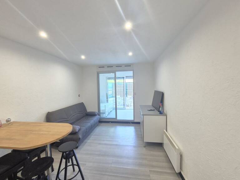 AAPPARTEMENT T2 avec carré de Jardin et Garage — photo 1