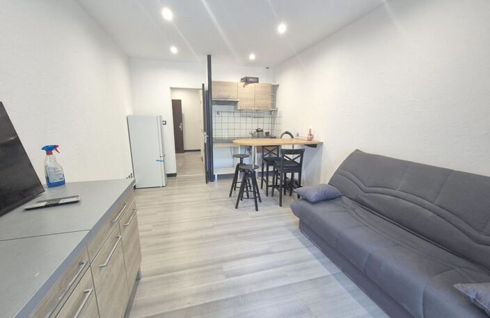 AAPPARTEMENT T2 avec carré de Jardin et Garage — photo 4