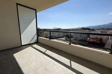 Appartement 3 pièces 925 €