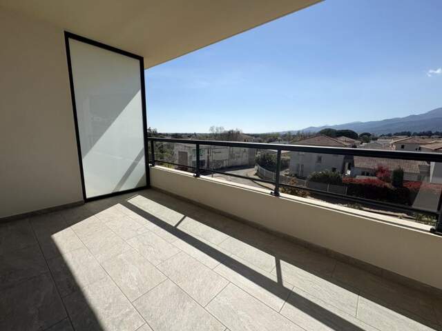 Appartement 3 pièces neuf avec terrasse — photo du bien