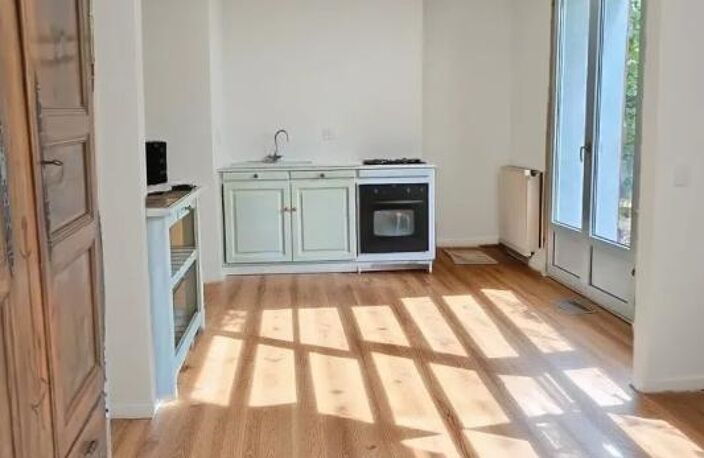 Maison de ville avec jardin arboré en bordure du Durgeon   V — photo 2