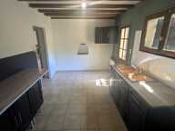 Maison à louer avec terrain et garage — photo 4