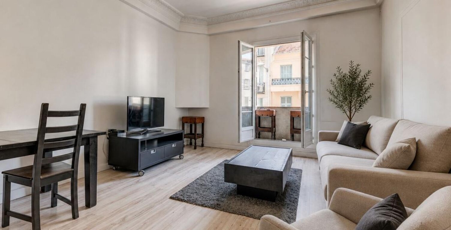 Appartement À Vendre — photo 1