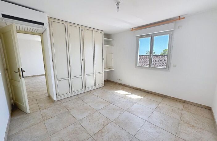 APPARTEMENT AVEC TERRASSE Secteur SAINT ANTOINE GASSE — photo 5