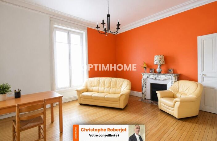 Lumineux appartement Haussmanien de 142m2 au centre-ville de Chalon sur Saône — photo 3