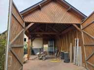 Maison de 145 M2 avec 5 chambres, grand sous-sol,  carport de 44 M2 et une dépendance de 40 M2 à SAINT LEGER DE RÔTES — photo 3