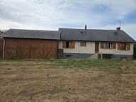 Maison de 145 M2 avec 5 chambres, grand sous-sol,  carport de 44 M2 et une dépendance de 40 M2 à SAINT LEGER DE RÔTES — photo 4