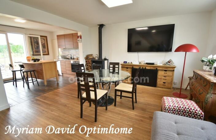 Maison entièrement rénovée 110 m² – 4 chambres – DPE C – Terrain 1 340 m² – Proche bourg de Plouray — photo 2
