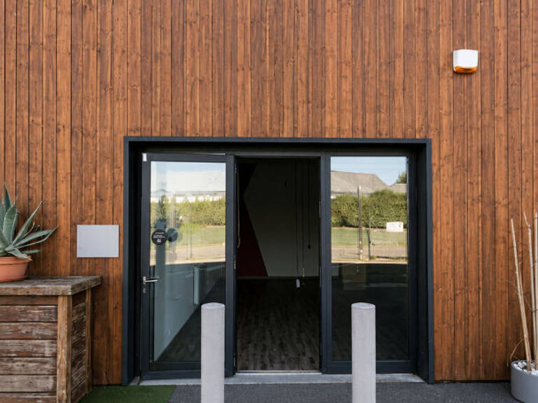 À LOUER UREAU / CABINET AVEC ACCÈS DIRECT DEPUIS LE PARKING - SECTEUR CAVIGNAC — photo 1