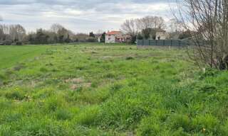 Terrain  1098 m² à vendre à Frontenay-Rohan-Rohan (79270)