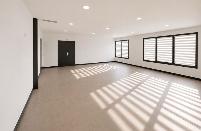 À LOUER ESPACE PROFESSIONNEL / SALLE DE CONFÉRENCE 62 M²- SECTEUR CAVIGNAC — photo 2